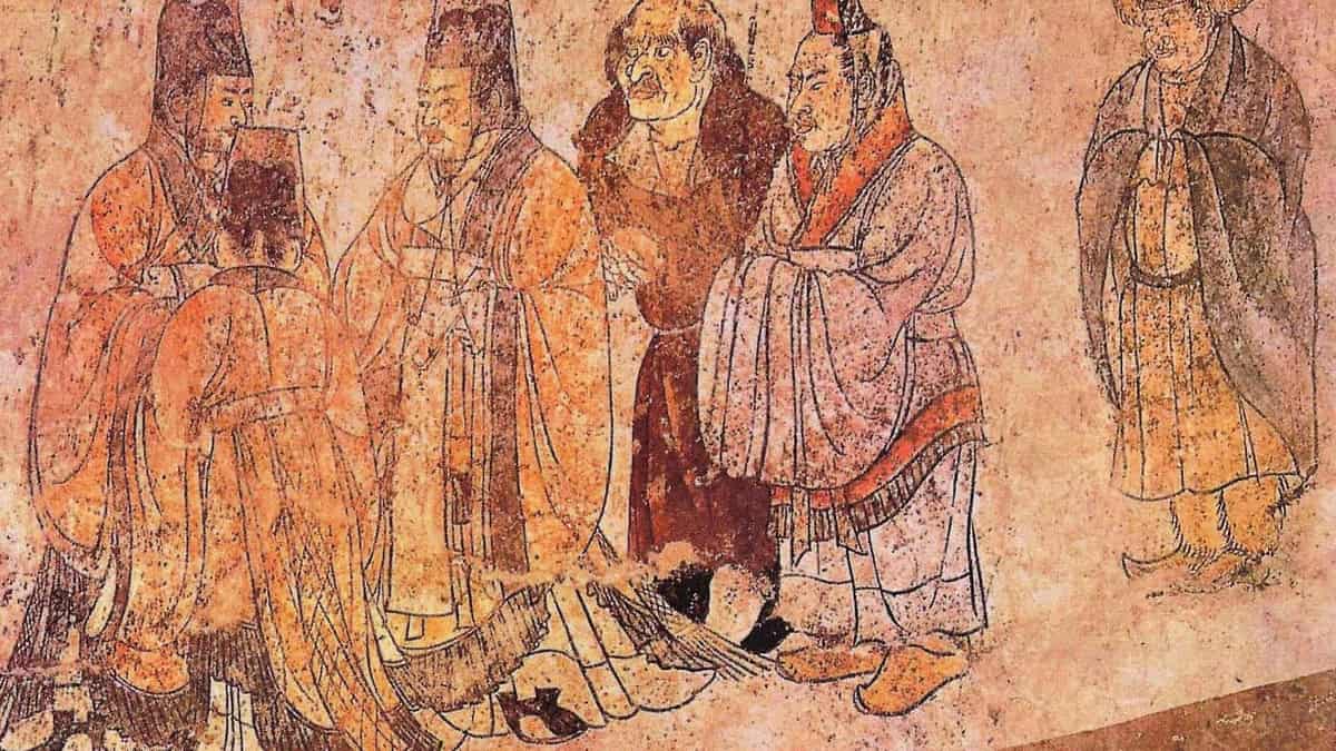Mural de una tumba Tang con enviados extranjeros recibidos en la corte: hombres cuyo siglo decidió hasta dónde llegaron